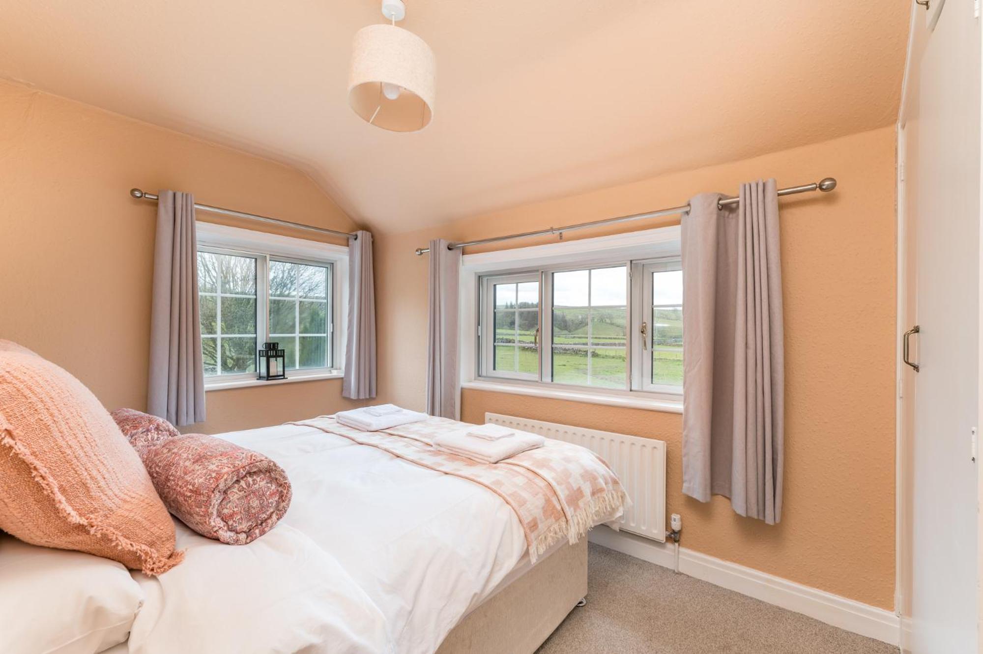 Central Malham Wellbeing Escape With Hot Tub Sleeps 8 Exteriér fotografie