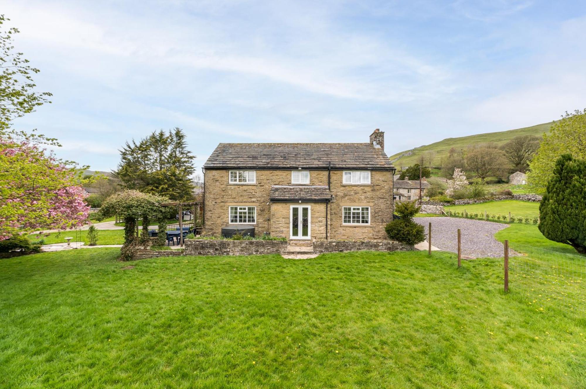 Central Malham Wellbeing Escape With Hot Tub Sleeps 8 Exteriér fotografie